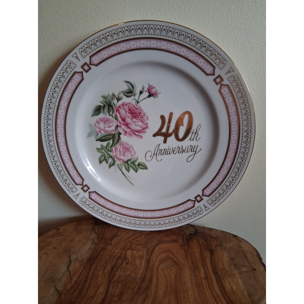 Saji Fine China Japan 40th Anniversary Plate Pink Roses Gold Trim Collectible